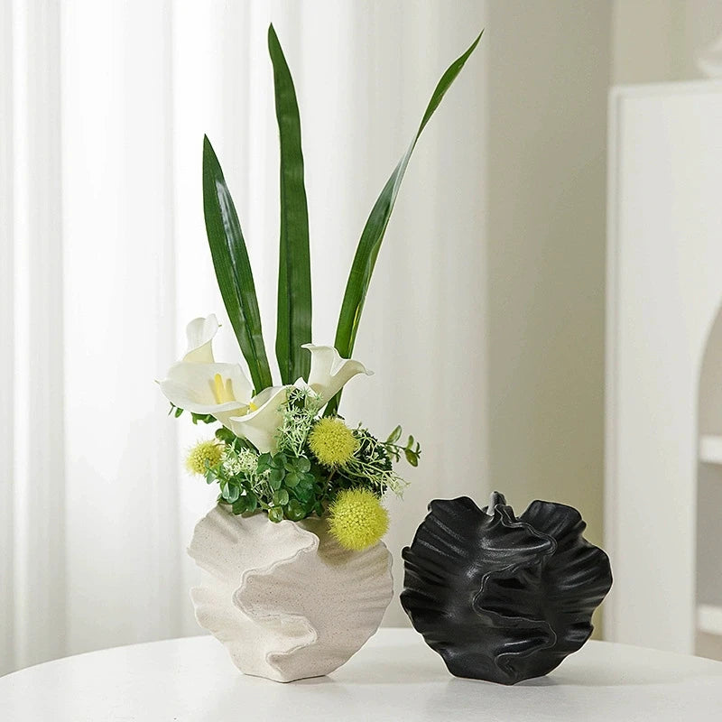 Rosalia vase