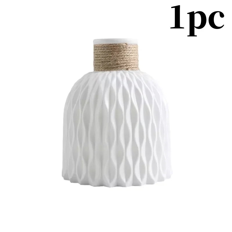 Lilyan vase