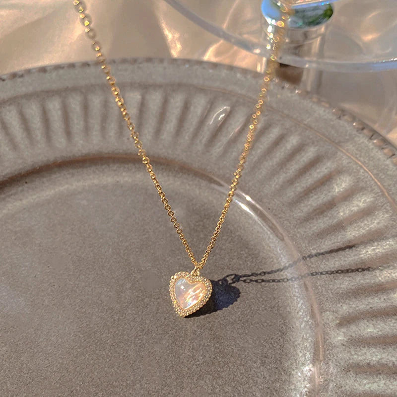 nicely Necklace
