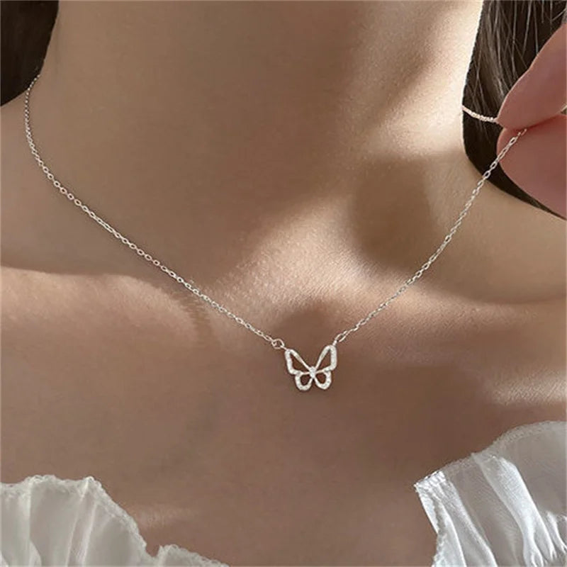 nicely Necklace